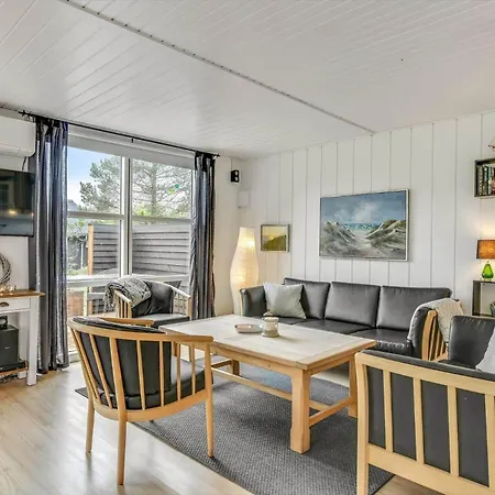 Hs003-henne-fuutvej-8 *